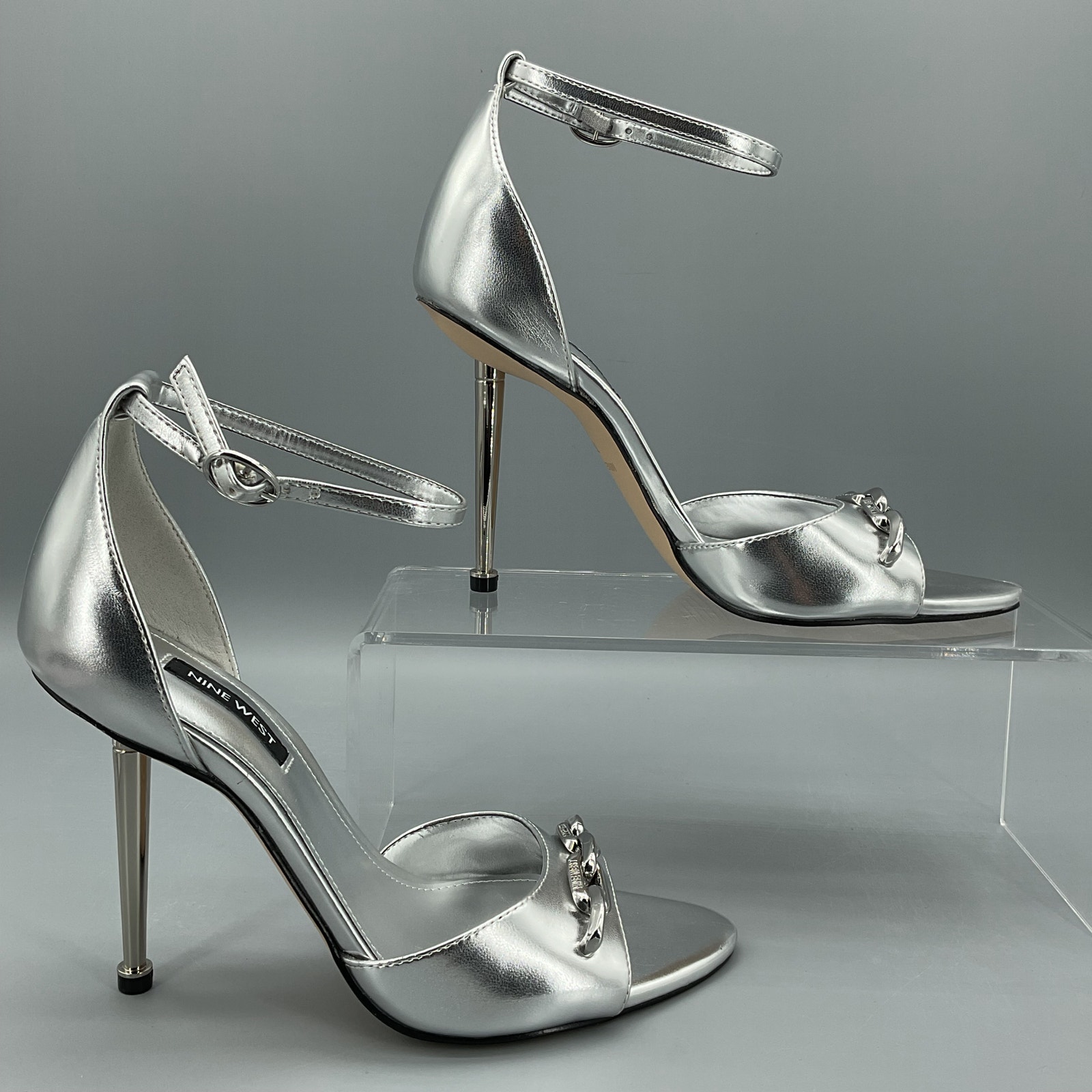 New Nine West Women’s Rittz Dress Sandals Silver Size 7m